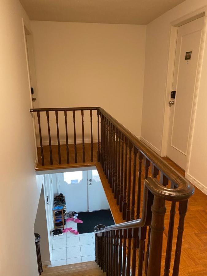 Homehouse Toronto Luaran gambar